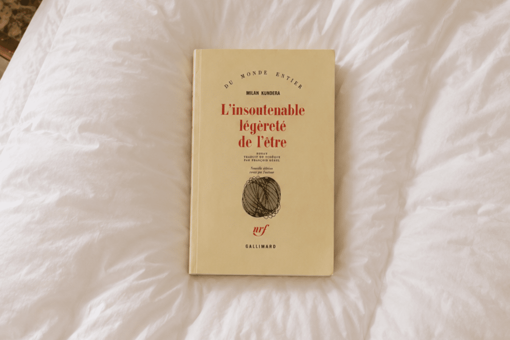 Le livre L'insoutenable légèreté de l'être de Milan Kunoera